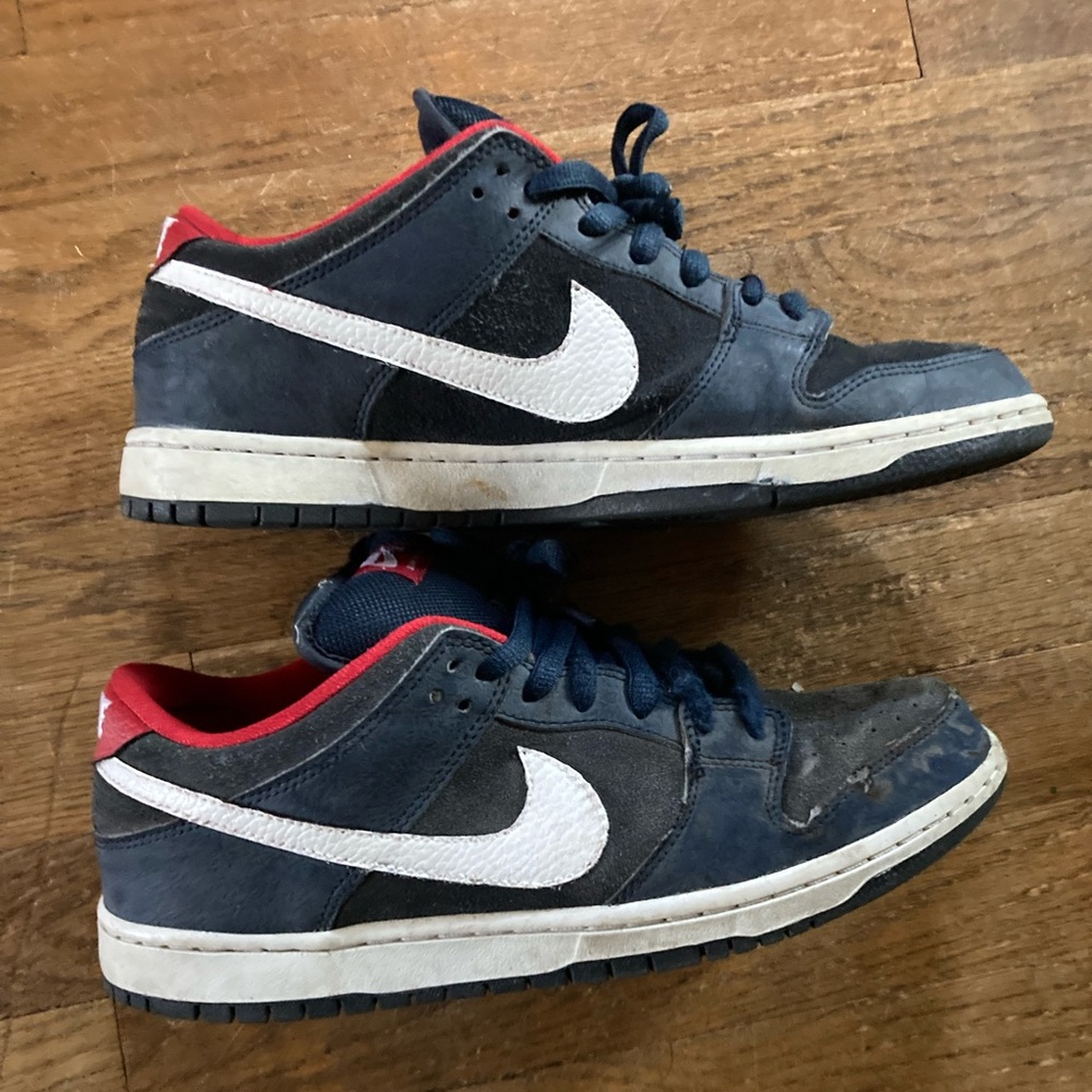 Nike dunk sb low 10.5 obsidian gym red blue